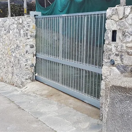 Takeamalficoast Patchwork Rural House منزل ريفي مينوري