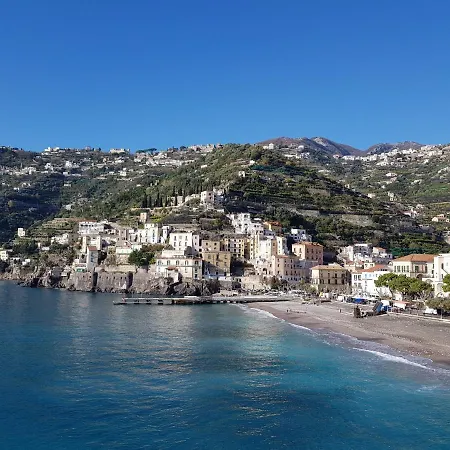 Takeamalficoast Patchwork Rural House مينوري