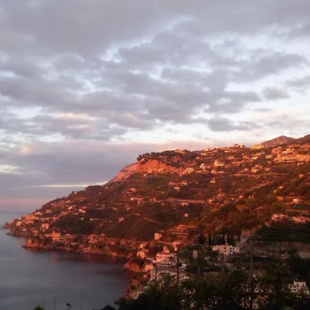 Takeamalficoast Patchwork Rural House * مينوري