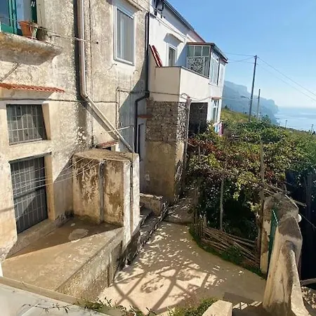 Takeamalficoast Patchwork Rural House منزل ريفي *