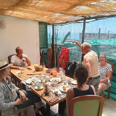 منزل ريفي Takeamalficoast Patchwork Rural House *